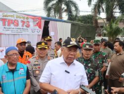 Kapolres Tangsel Bersama Walikota Monitoring Pemungutan Suara Lanjutan (PSL) Di Perumahan Maharta Kelurahan Pondok Kacang Timur