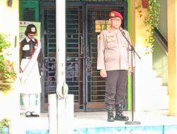 Sampaikan Pesan Kamtibmas, Perwira Ditresnarkoba Polda Metro Jaya Jadi Irup Upacara Bendera Di SMAN 111 Jakarta