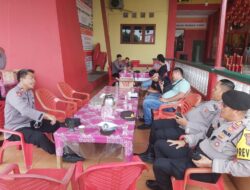 Kasat Samapta Polres Tangerang Selatan Monitoring Perayaan Tahun Baru Imlek 2575 di Vihara KWIM IM TANG