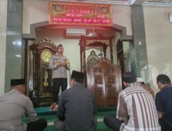 Pererat Tali Silaturahmi Pasca Pemilu 2024, Kapolsek Pondok Aren Sampaikan Tausiyah di Masjid Jami Al Ghafur Parigi Baru