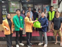 Mahasiswa UNJ Dan Jayabaya Gelar Bakti Sosial Dan Diskusi Bersama Warga