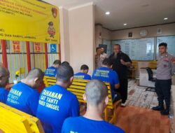 Kebaktian Umat Nasrani di Rutan Sat. Tahti Polres Tangsel: Membangun Semangat Hidup Seperti Kristus