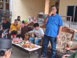 Penasehat Tim Mochamad Pandu Penuhi Nazarnya