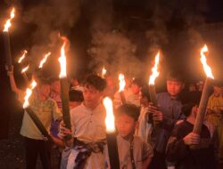 Ratusan Warga Pamulang Antusias Mengikuti Pawai Obor Dalam Rangka Menyambut Bulan Suci Ramadhan