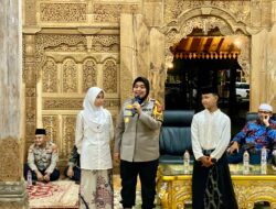 Kapolresta Cirebon Gelar Buka Puasa Bersama Dan Berikan Penyuluhan Kepada Santri Ponpes Bina Insan Mulia