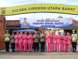 Bersama Ketua Bhayangkari Cabang Kapolres Cirebon Kota Berbagi Baksos Dan Takjil Kepada Masyarakat