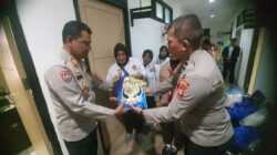 Sat Binmas Polres Tangerang Selatan Bagikan 60 Paket Sembako untuk KSK dan Pramuka
