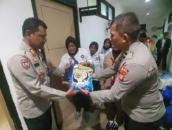 Sat Binmas Polres Tangerang Selatan Bagikan 60 Paket Sembako untuk KSK dan Pramuka