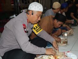 Berkah Ramadhan, Kapolres Bima AKBP Eko Sutomo, SIK., MIK., Gelar Buka Puasa dan Sholat Magrib Bersama Tahanan