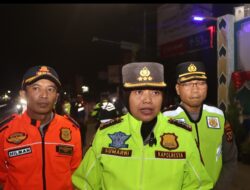 Kapolresta Cirebon Pimpin Patroli Pengamanan Dan Pengaturan Arus Lalu Lintas Antisipasi Dampak One Way Di Jalur Tol