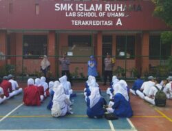 Babhinkamtibmas Polsek Ciputat Timur “Police Go to School” di SMK Islam Ruhama