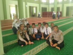 Patroli Mobile Polsek Kelapa Dua Sosialisasikan Bahaya Narkoba dan Tawuran Antar Sekolah