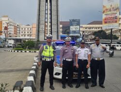 Satlantas Polres Tangsel Mendadak Razia Truk Langgar Jam Operasional