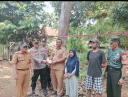 Polresta Cirebon Melalui Polsek Talun Berikan Bantuan Rutilahu Kepada Warga Desa Kerandon Dalam Rangka Hari Bhayangkara Ke – 78 Tahun