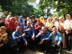 Tingkatkan Ketahanan Pangan Kota Tangsel, Benyamin Davnie Ajak Warga Manfaatkan Sekecil Apapun Lahan Bisa Ditanam Sayur Mayur