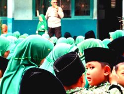 Polsek Cisauk Ajak Siswa Madrasah Ibtidaiyah Lawan Bullying dan Hoaks