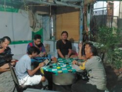 Jelang Pilkada 2024, Bhabinkamtibmas Polsek Ciputat Timur Ajak Warga Jaga Kamtibmas di Kelurahan Sawah