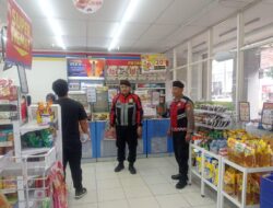 Patroli Dialogis Unit Samapta Polsek Kelapa Dua Tekankan Pentingnya Jaga Kamtibmas Menjelang Pilkada 2024