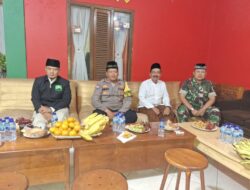 Jelang Pilkada, Bhabinkamtibmas Kedaung Perkuat Keamanan Lewat Coling System Bersama Warga