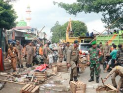 Terjunkan Puluhan Personel Gabungan, Pemkot Tangerang Kembali Lanjutkan Penertiban Kawasan Pasar Sipon Cipondoh