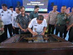 Pj. Nurdin Resmikan GOR dan GHW di Safari Pembangunan Kecamatan Tangerang dan Batuceper