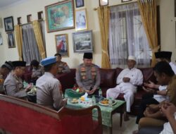 Kapolres Tangsel Kunjungi Ketua MUI Tangsel dan Yayasan Daarul Hikmah