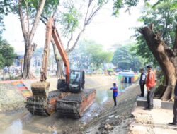 PUPR Kota Tangerang Normalisasi Saluran Sipon, Antisipasi Banjir Musim Hujan