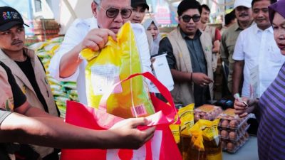 Antusias Warga Sambut Gerakan Pangan Murah di Pamulang, Benyamin Davnie Pastikan Akses Pangan Terjangkau