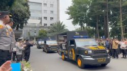 Kapolda Metro Serahkan Mobil Patroli, Ajak Polres dan Polsek Jaga Rasa Aman Warga