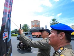 Tata Kota Lebih Indah, Satpol PP Tangsel Gencarkan Penertiban Reklame Ilegal