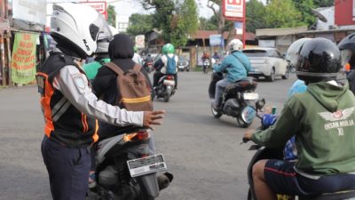 Dishub Tangsel Uji Coba Lampu Lalu Lintas di Simpang Duren, Langkah Awal Mengurangi Kemacetan 