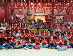 Ratusan Jemaat Padati Vihara Kwan In Thang Tangsel, Rayakan Imlek 2577 Kongzili dengan Khidmat