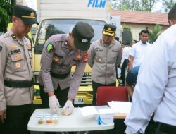 Kapolres Tangsel Pimpin Apel dan Cek Urine Anggota, Tegaskan Tak Ada Toleransi untuk Narkoba