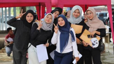 Ribuan Freshgraduate Ramaikan Job Fair Edufair Linkara Expo YPI Assyakirin Pinang 2026
