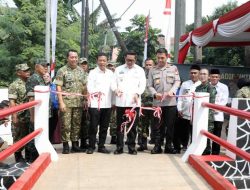 Resmikan Jembatan dan Gentengisasi, Wakil Wali Kota Tangerang: Wujud Kolaborasi Hadirkan Solusi bagi Warga