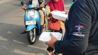 ‎Dari Jepang untuk Tangerang, Donasi Kukino Amida Dukung Program Jumat Berkah IWC
